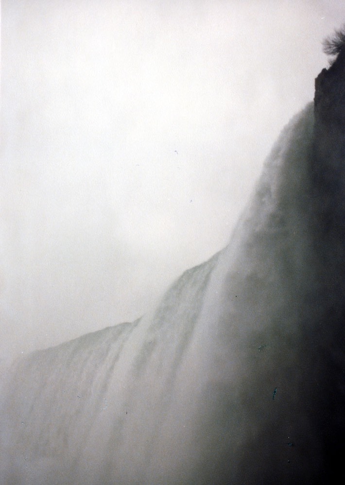 1983-10-B22