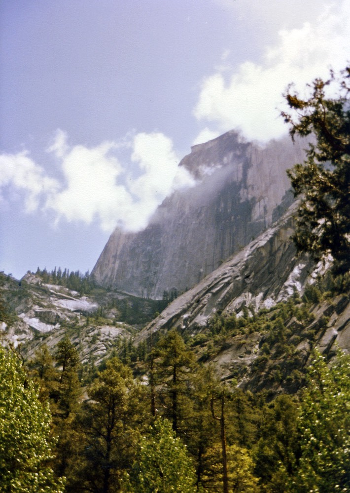 1984-05-D127