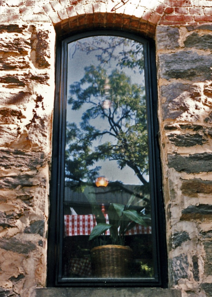 1986-05-E09