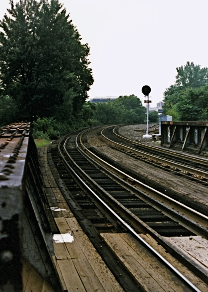 1986-08-B07