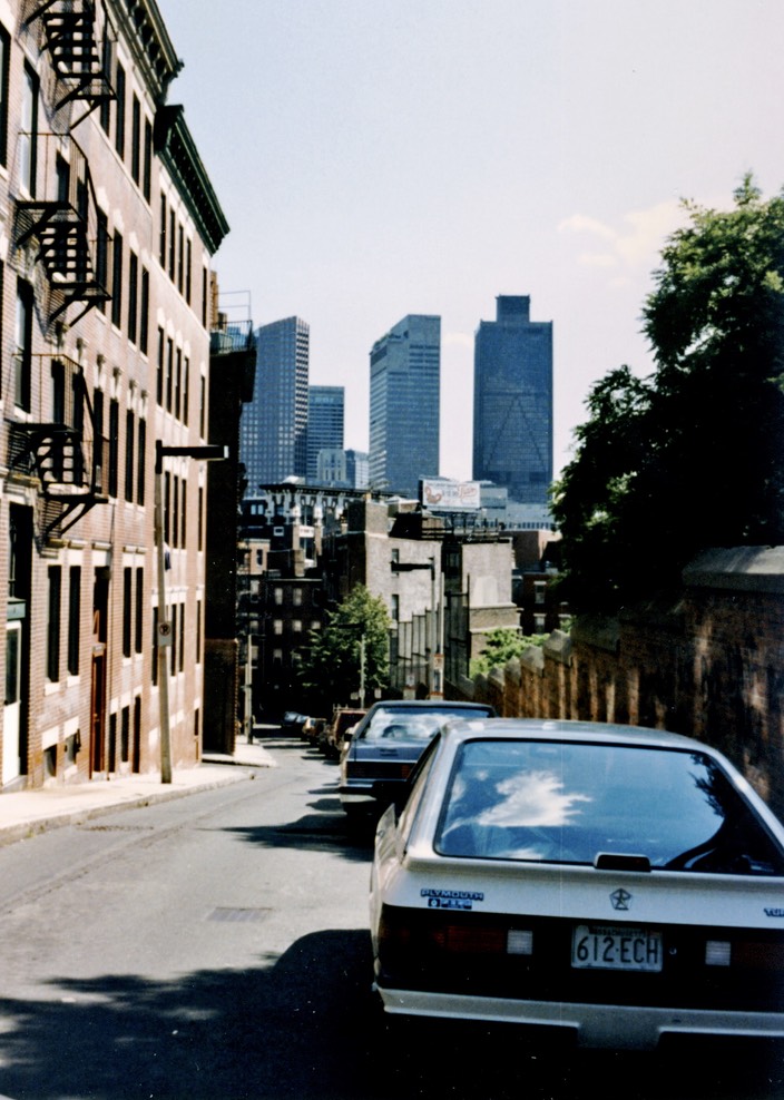 1986-08-D32