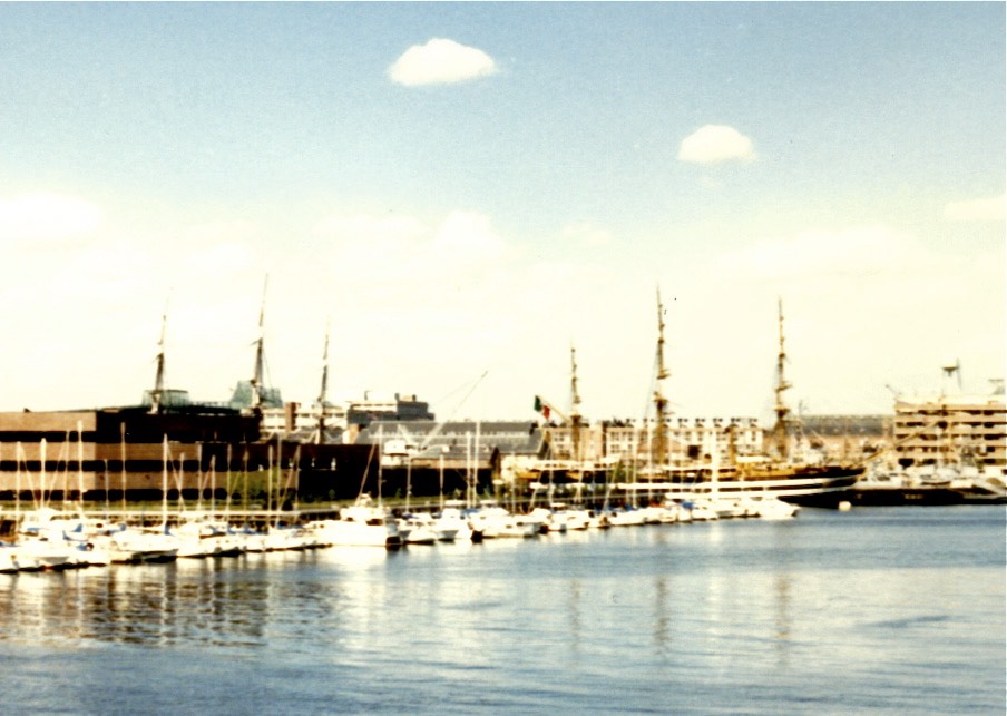 1986-08-D34