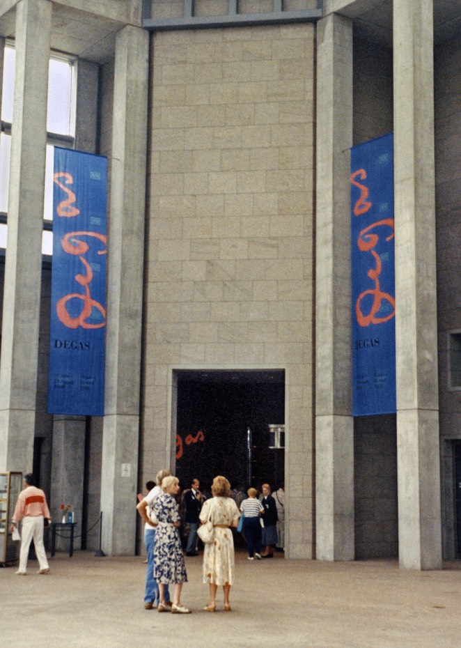 1988-09-A10