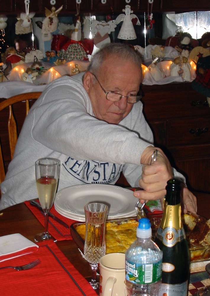 2010-12-A07.jpg