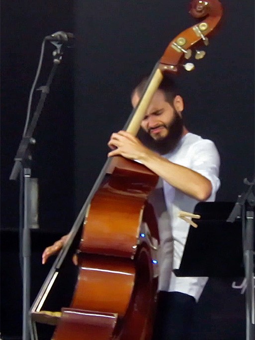 Adjuah 8