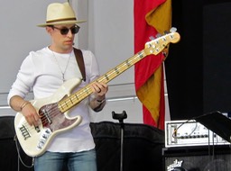 Casey 5