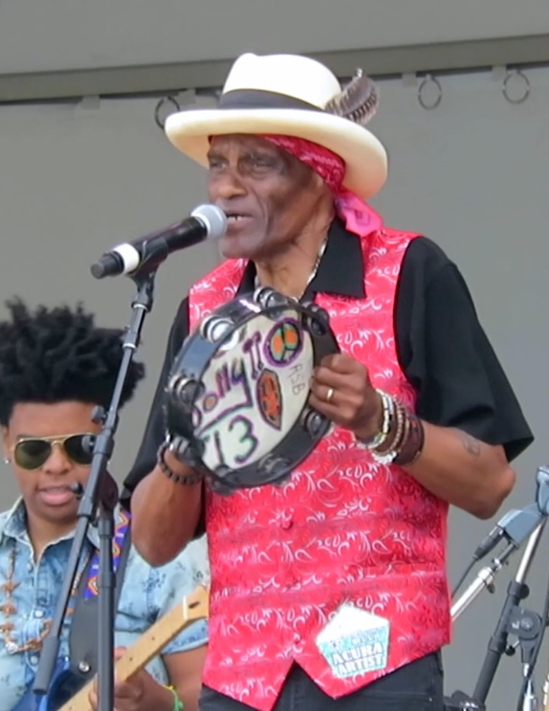 Cyril 9